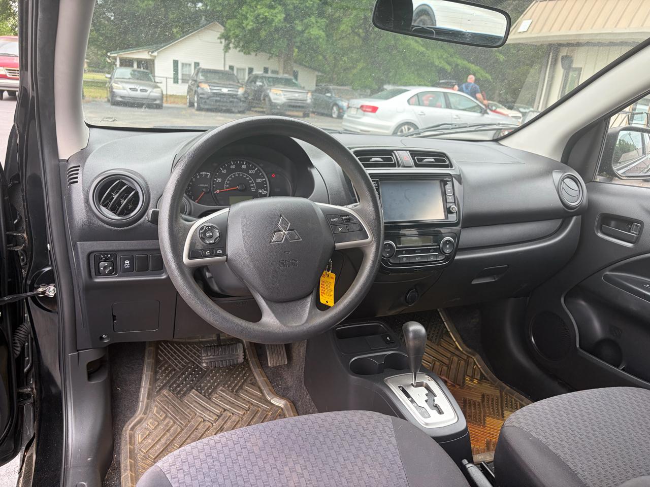 Mitsubishi Mirage ES 5M 2020