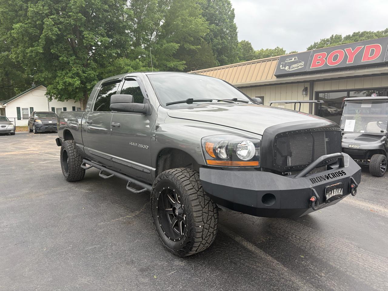 Dodge Ram 2500 Laramie Mega Cab 4WD 2006