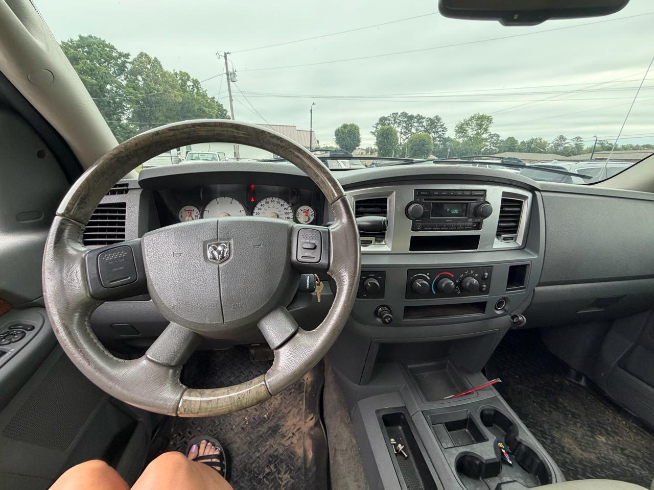 Dodge Ram 2500 Laramie Mega Cab 4WD 2006