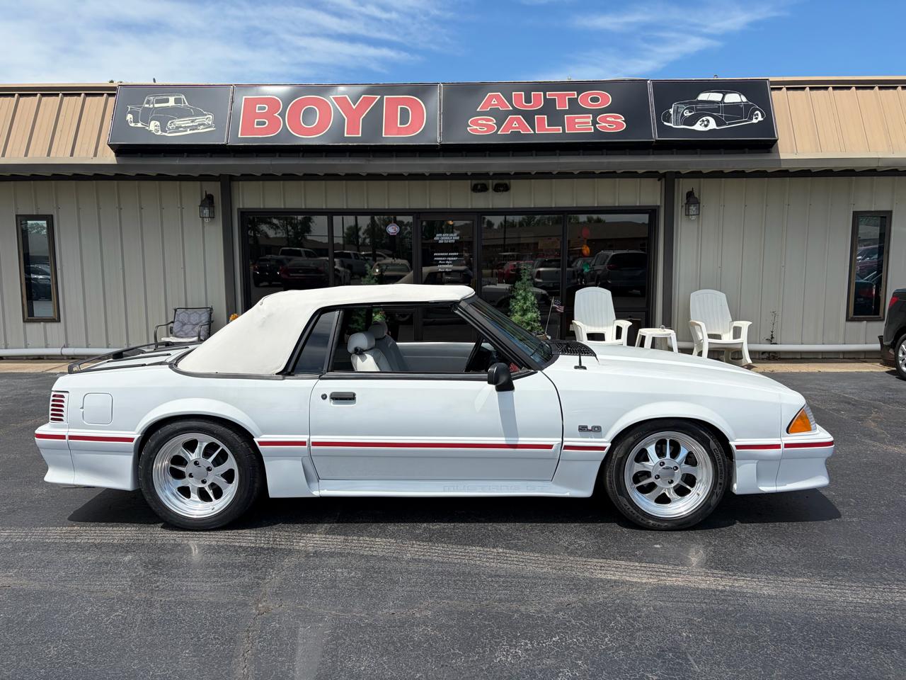 Ford Mustang GT convertible 1990
