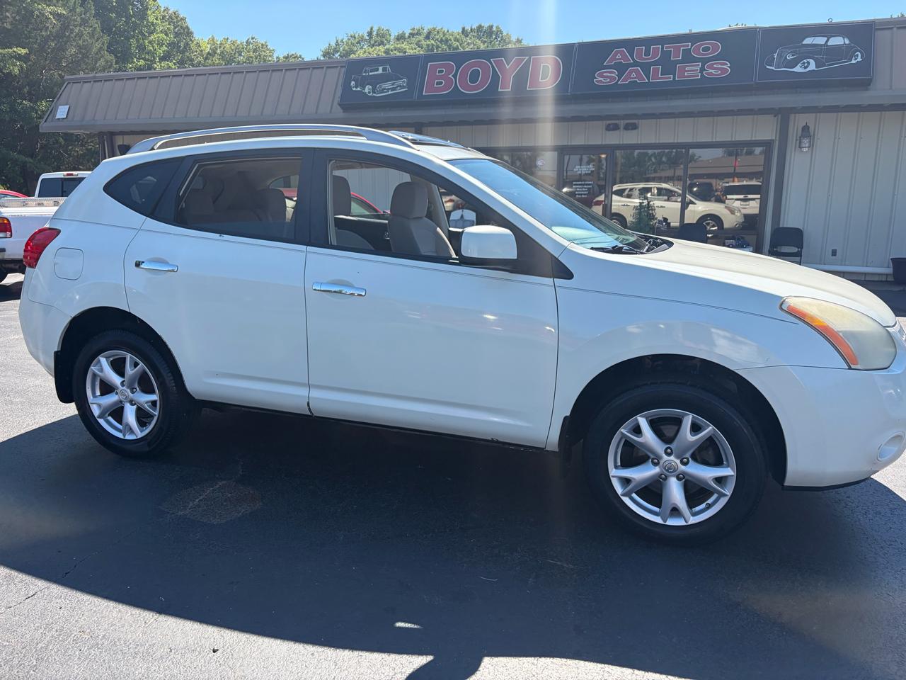 Nissan Rogue S 2WD 2010