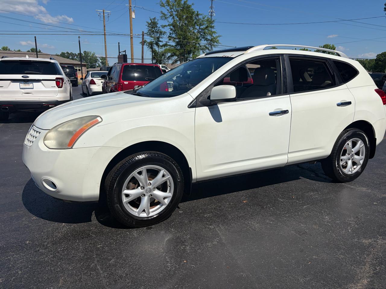 Nissan Rogue S 2WD 2010