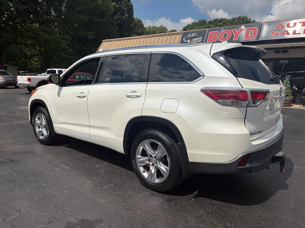 Toyota Highlander Limited FWD V6 2015