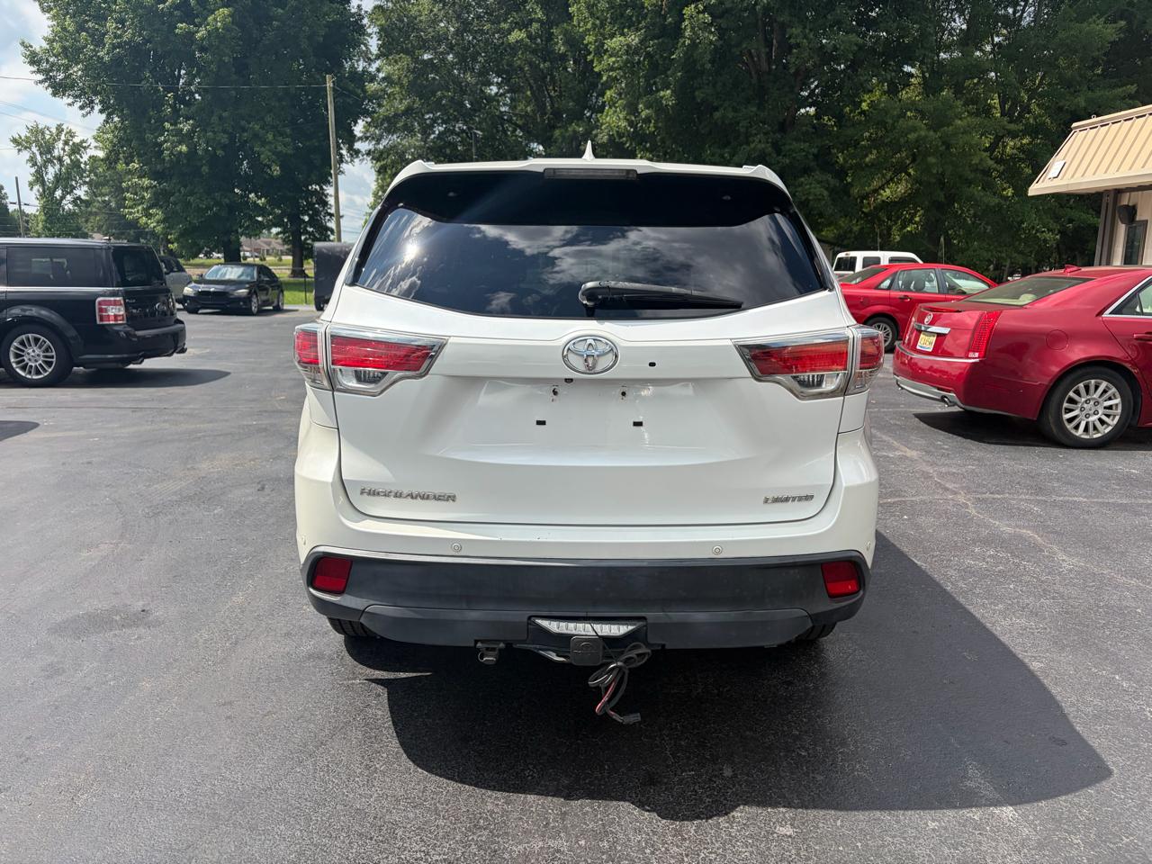 Toyota Highlander Limited FWD V6 2015