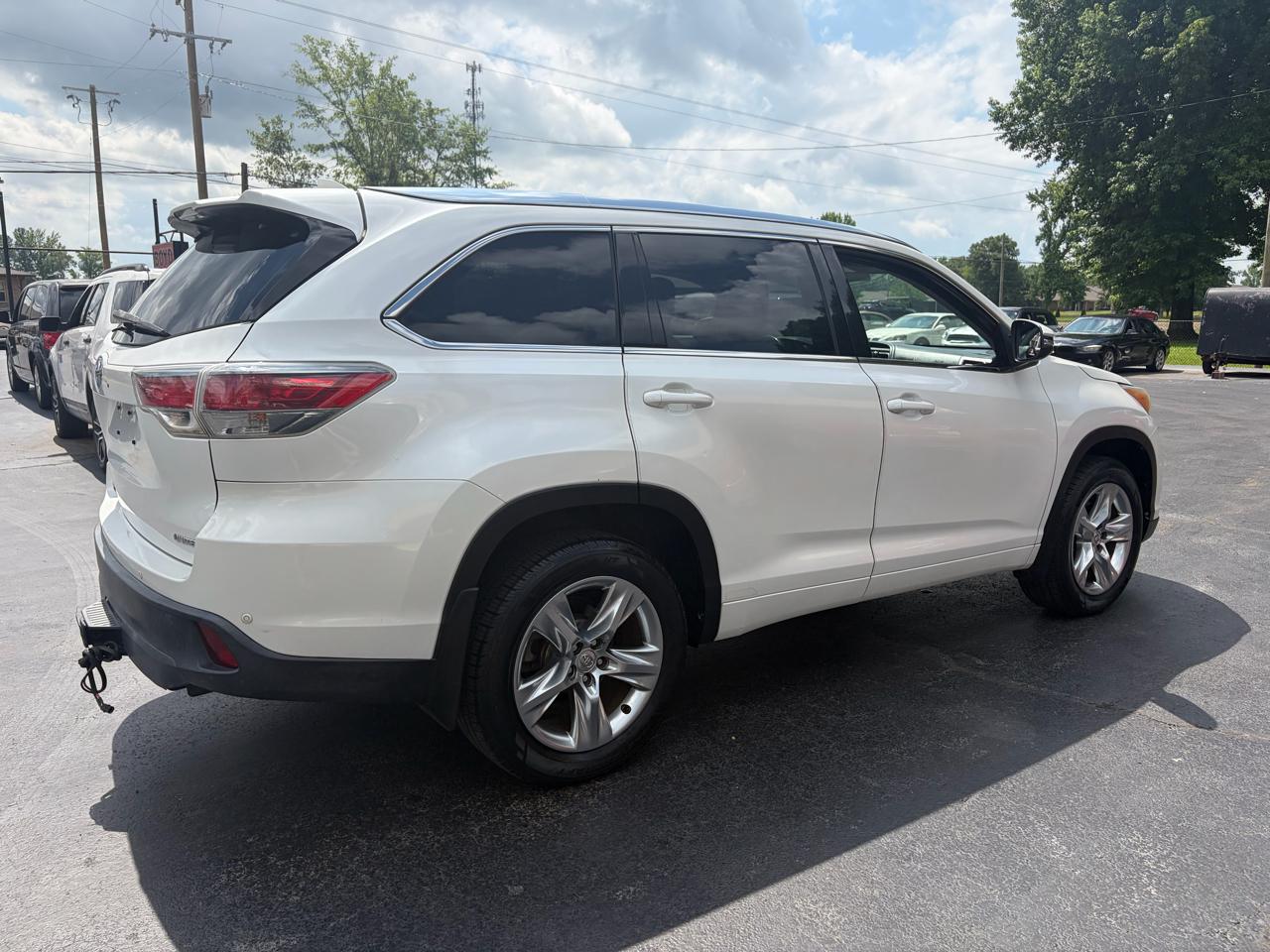 Toyota Highlander Limited FWD V6 2015