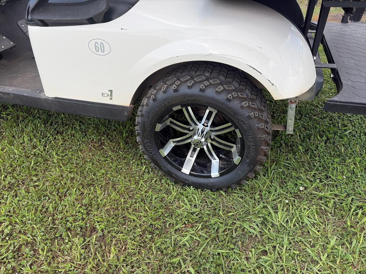 EZGO Golf Cart  2021