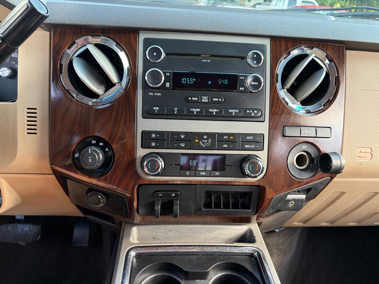 Ford F-250 SD XLT Crew Cab 4WD 2012
