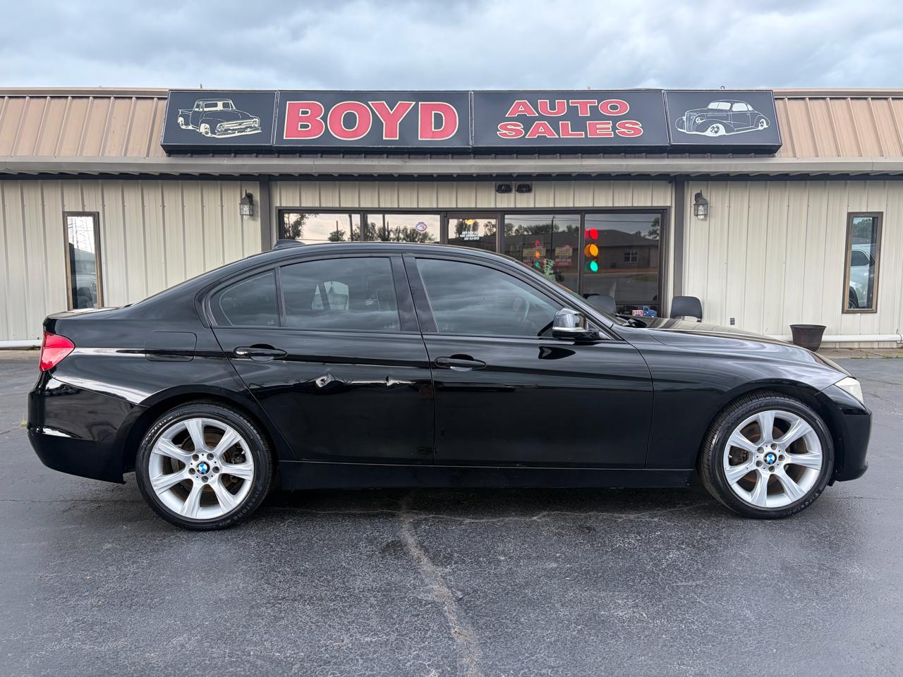 BMW 3-Series 320i Sedan 2015