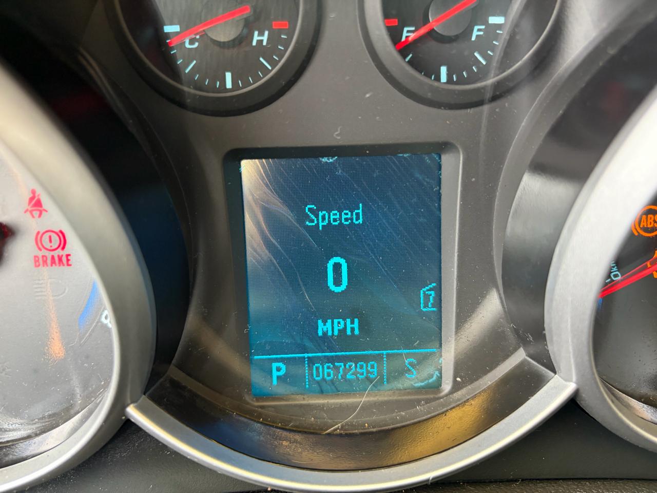 Chevrolet Cruze 1LT 2011