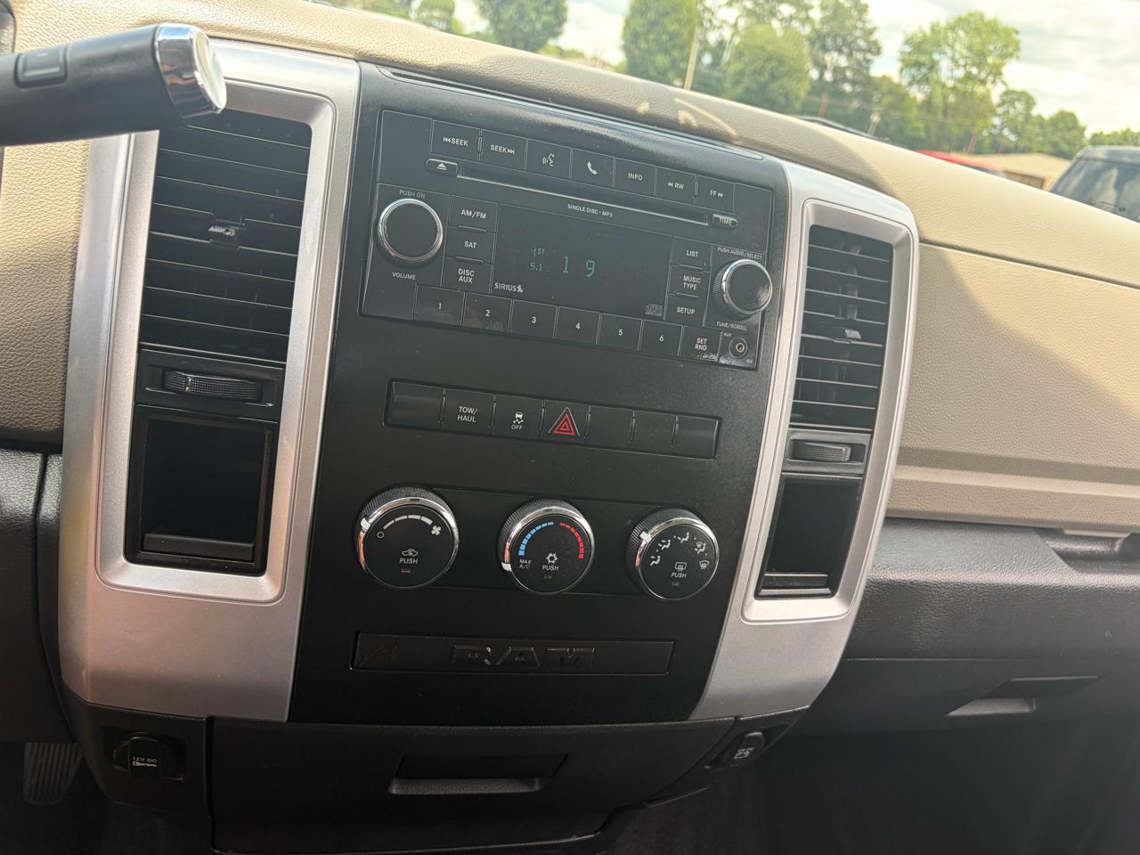 RAM 1500 SLT 2010