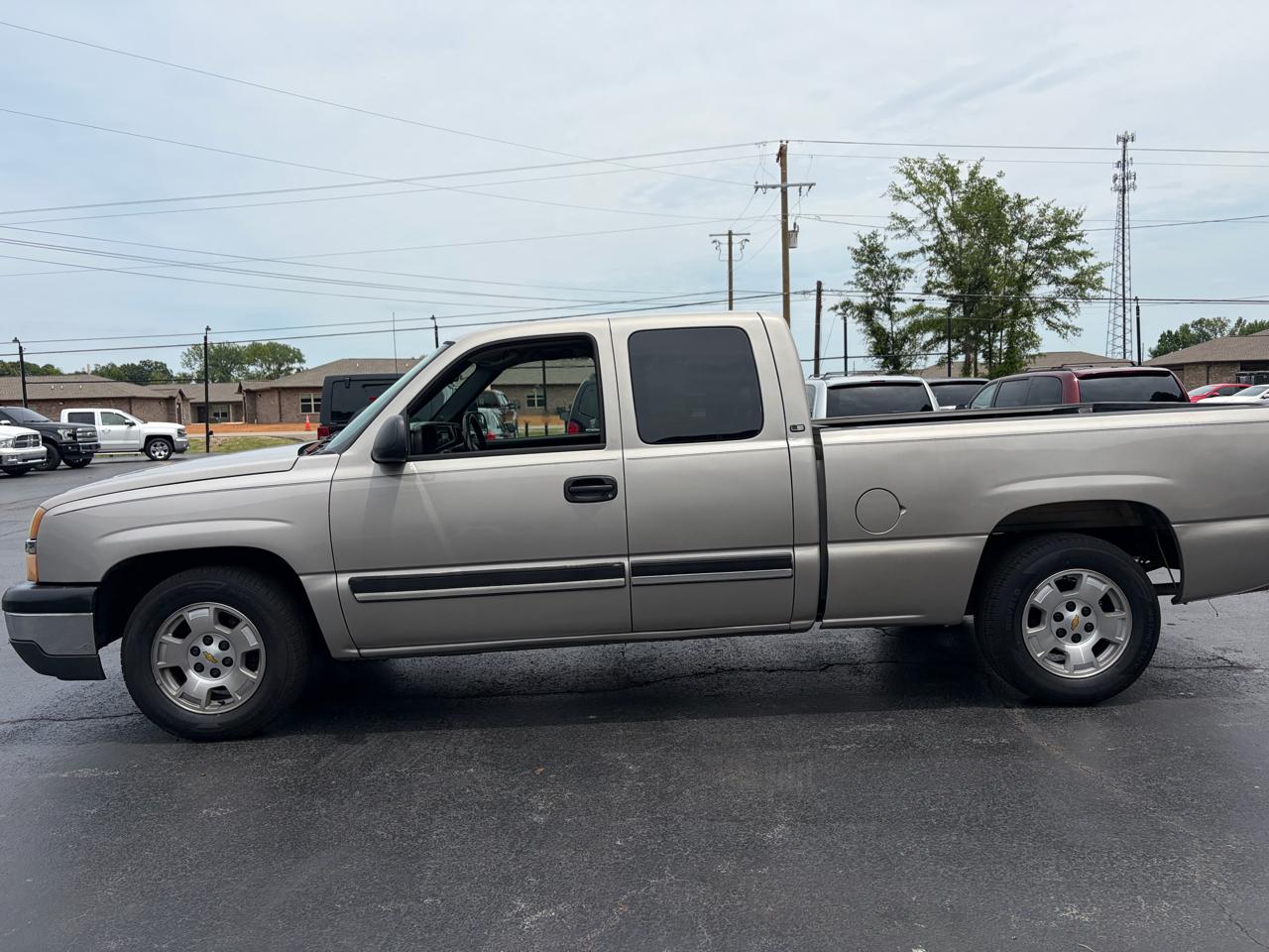 Chevrolet Silverado 1500 LS 2005