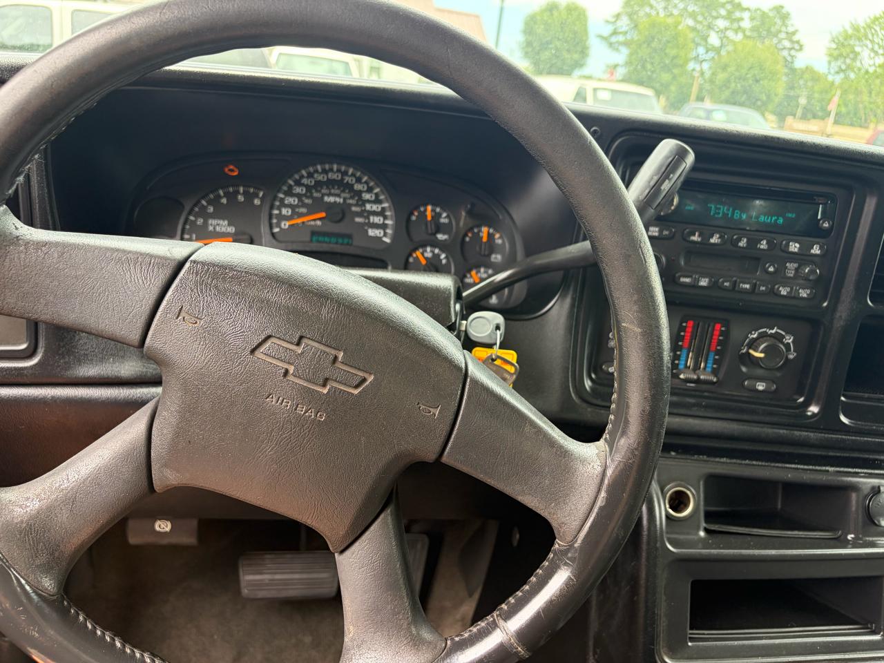 Chevrolet Silverado 1500 LS 2005