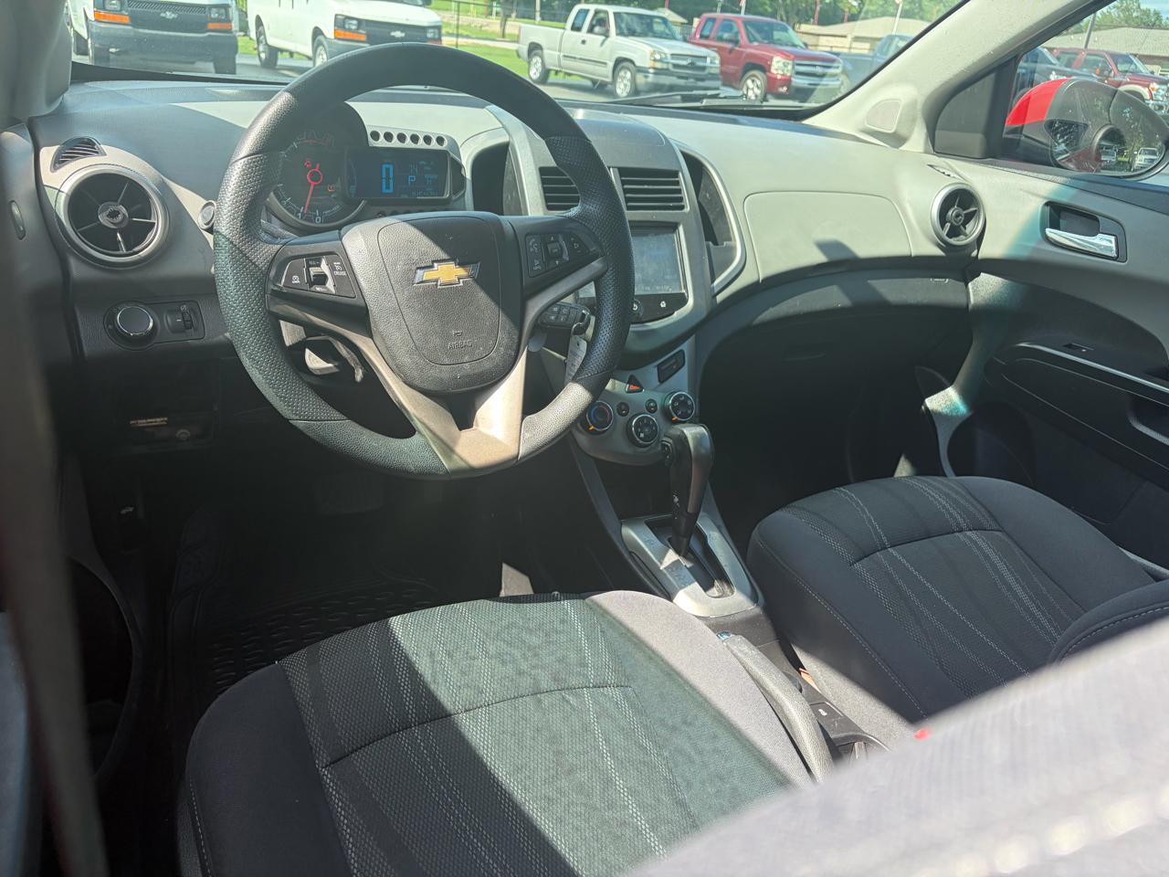 Chevrolet Sonic LT Auto Sedan 2015