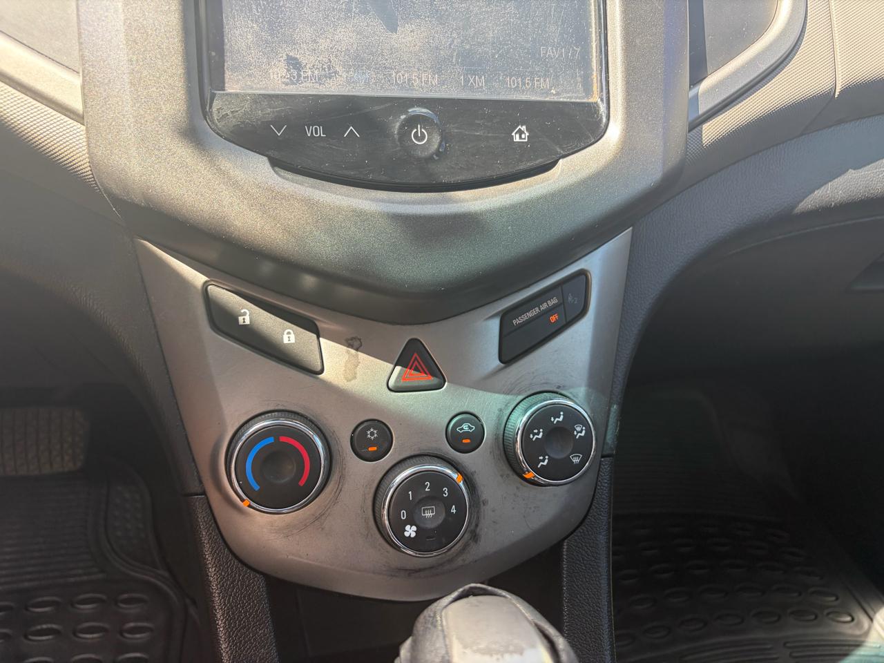 Chevrolet Sonic LT Auto Sedan 2015
