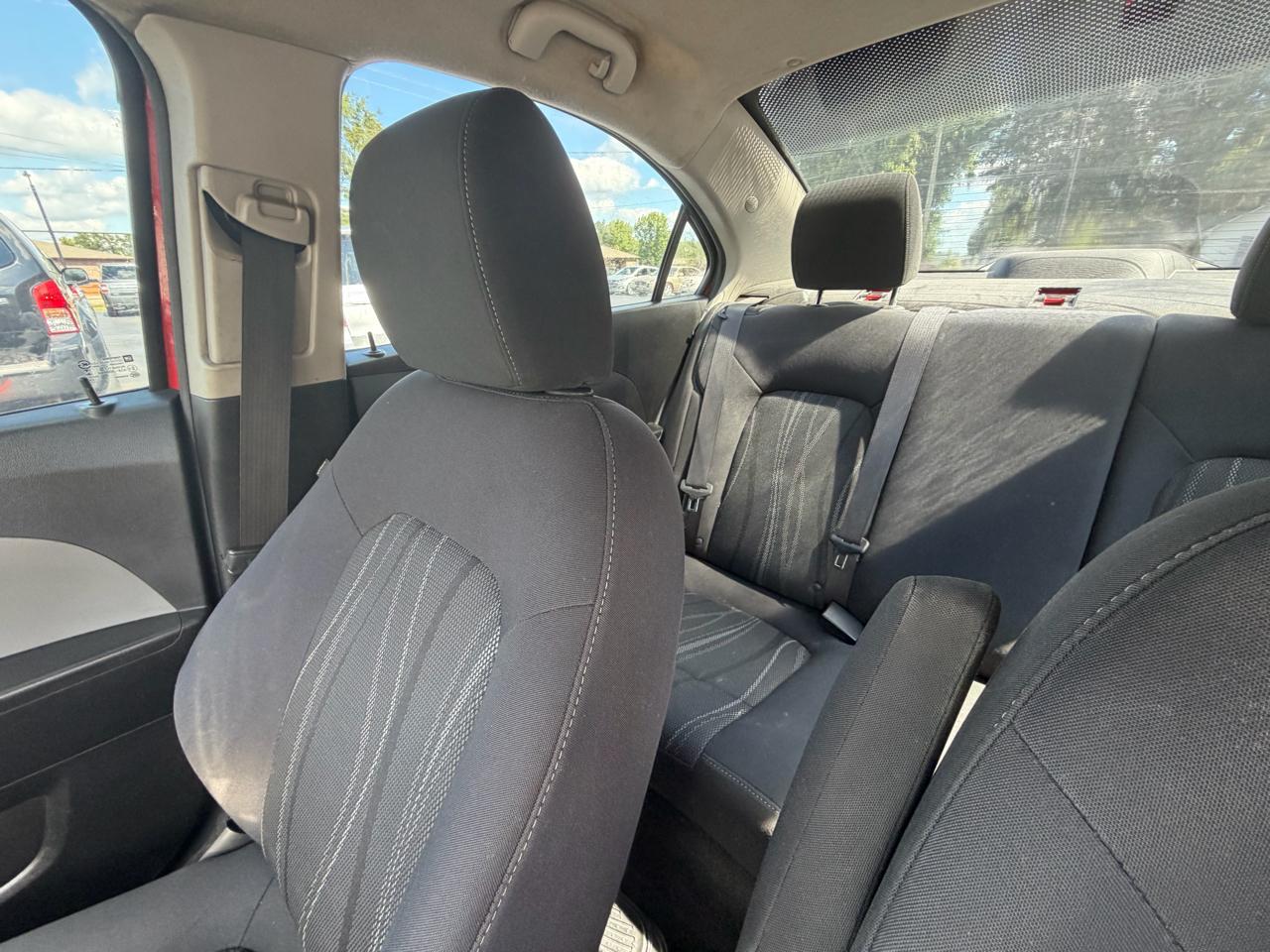 Chevrolet Sonic LT Auto Sedan 2015