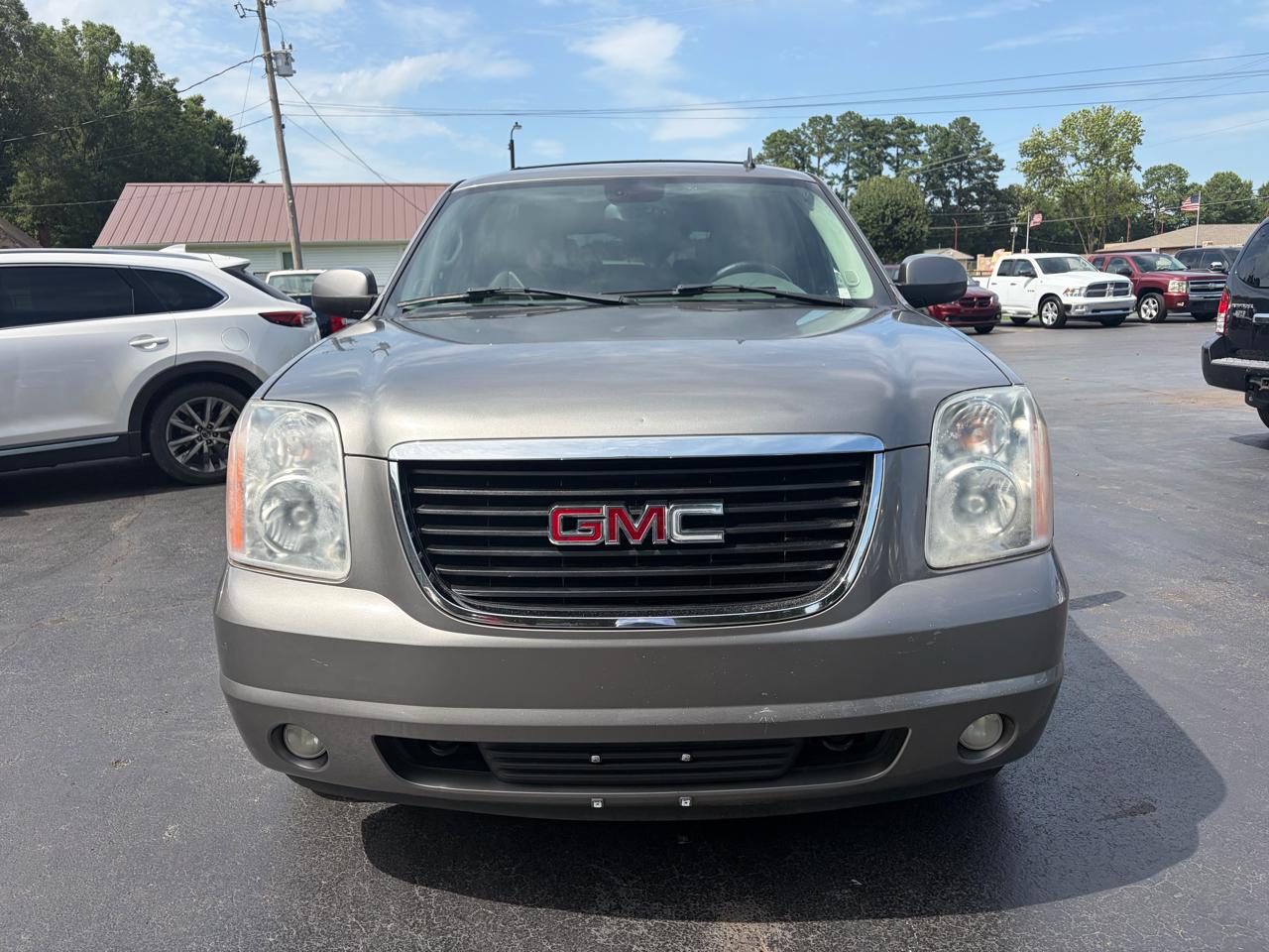 GMC Yukon SLE-1 2WD 2007