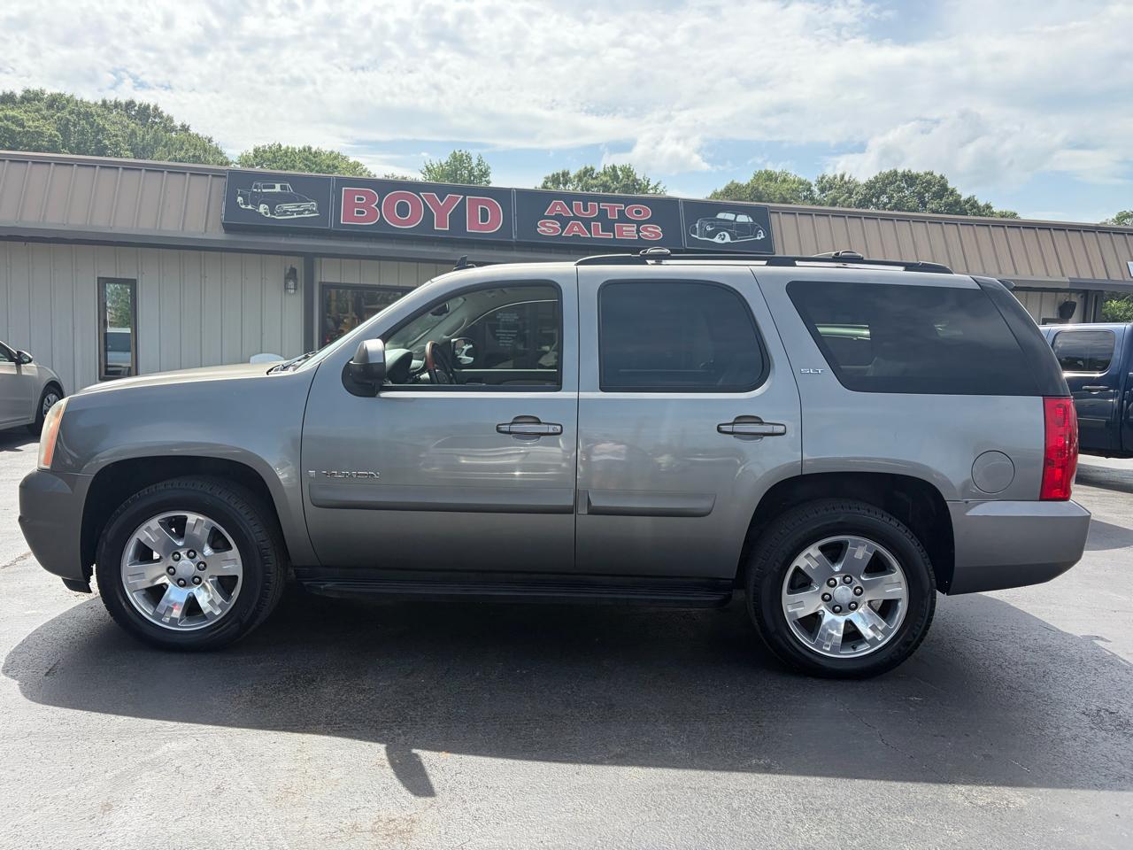 GMC Yukon SLE-1 2WD 2007