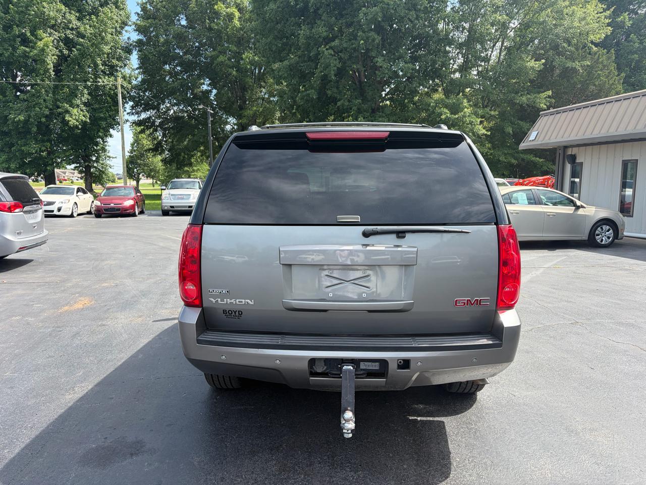 GMC Yukon SLE-1 2WD 2007