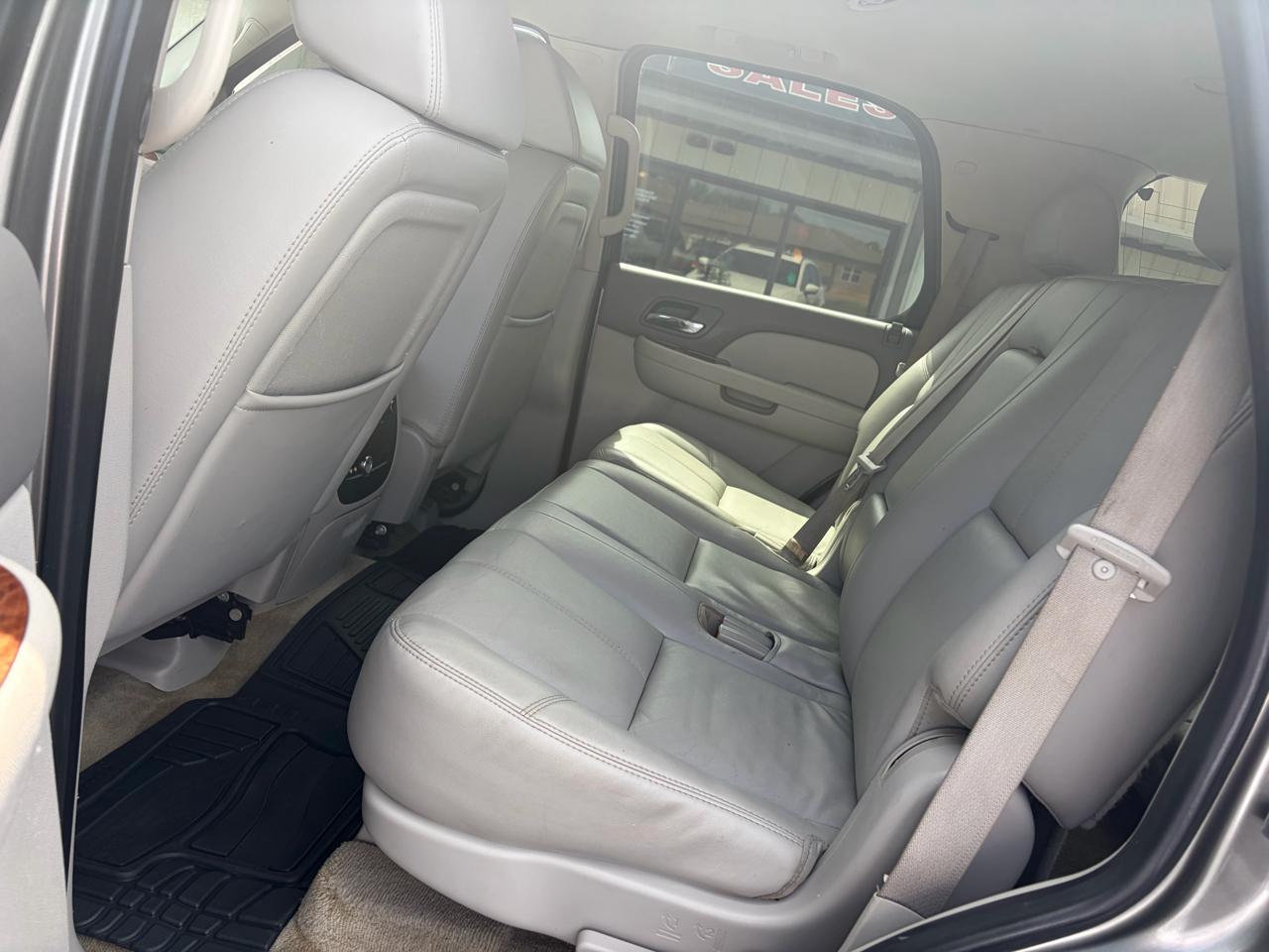 GMC Yukon SLE-1 2WD 2007