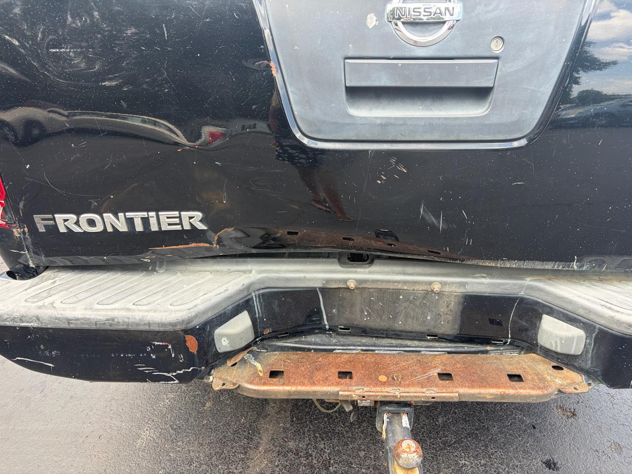 Nissan Frontier SE Crew Cab 2WD 2005