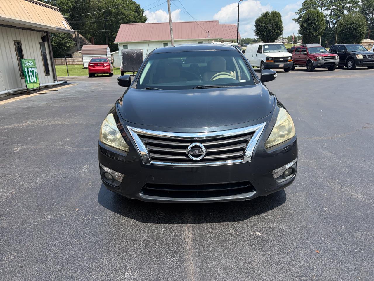 Nissan Altima 2.5 SV Sedan 2014