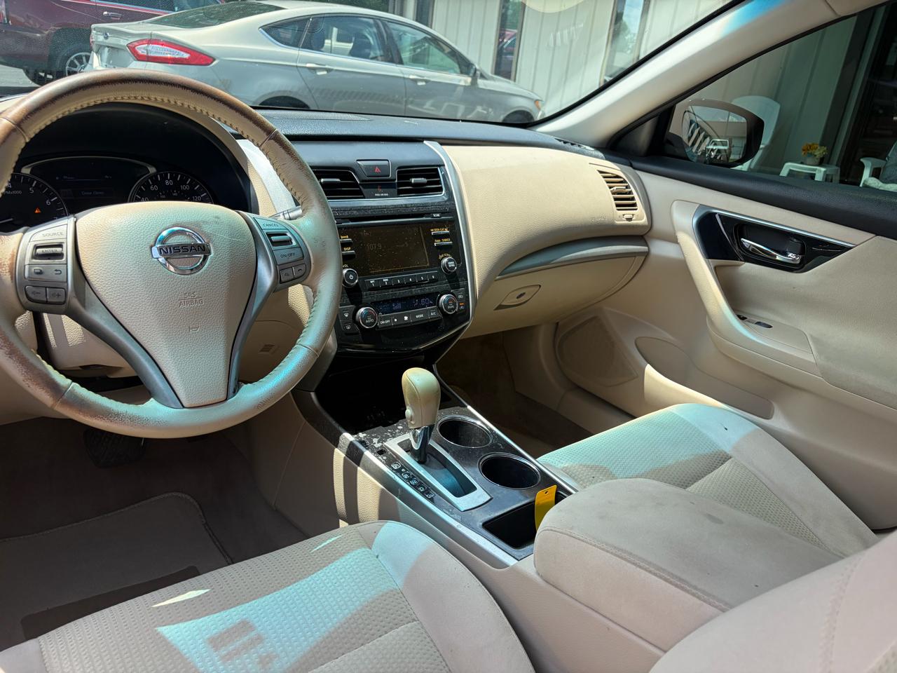 Nissan Altima 2.5 SV Sedan 2014