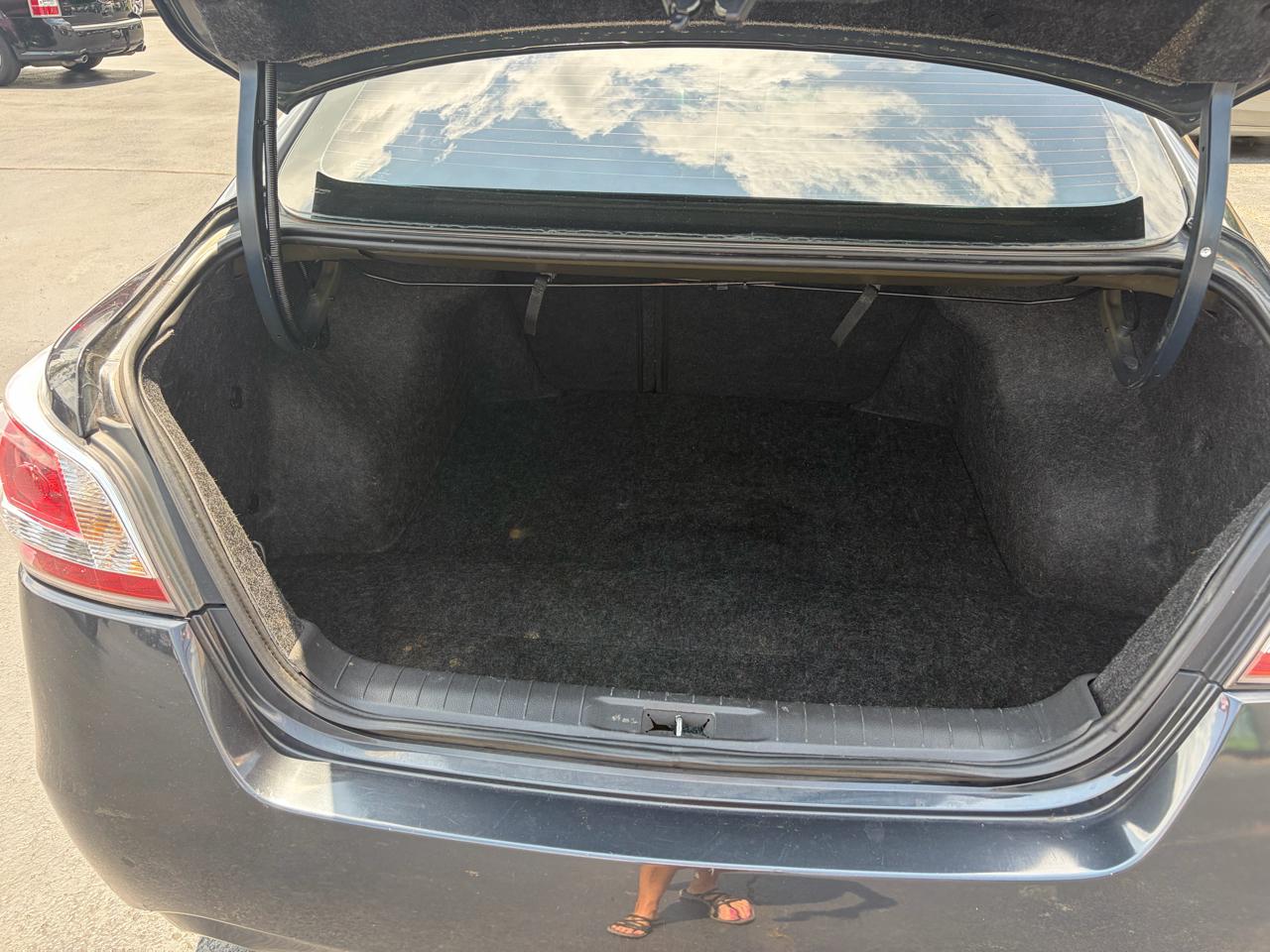 Nissan Altima 2.5 SV Sedan 2014