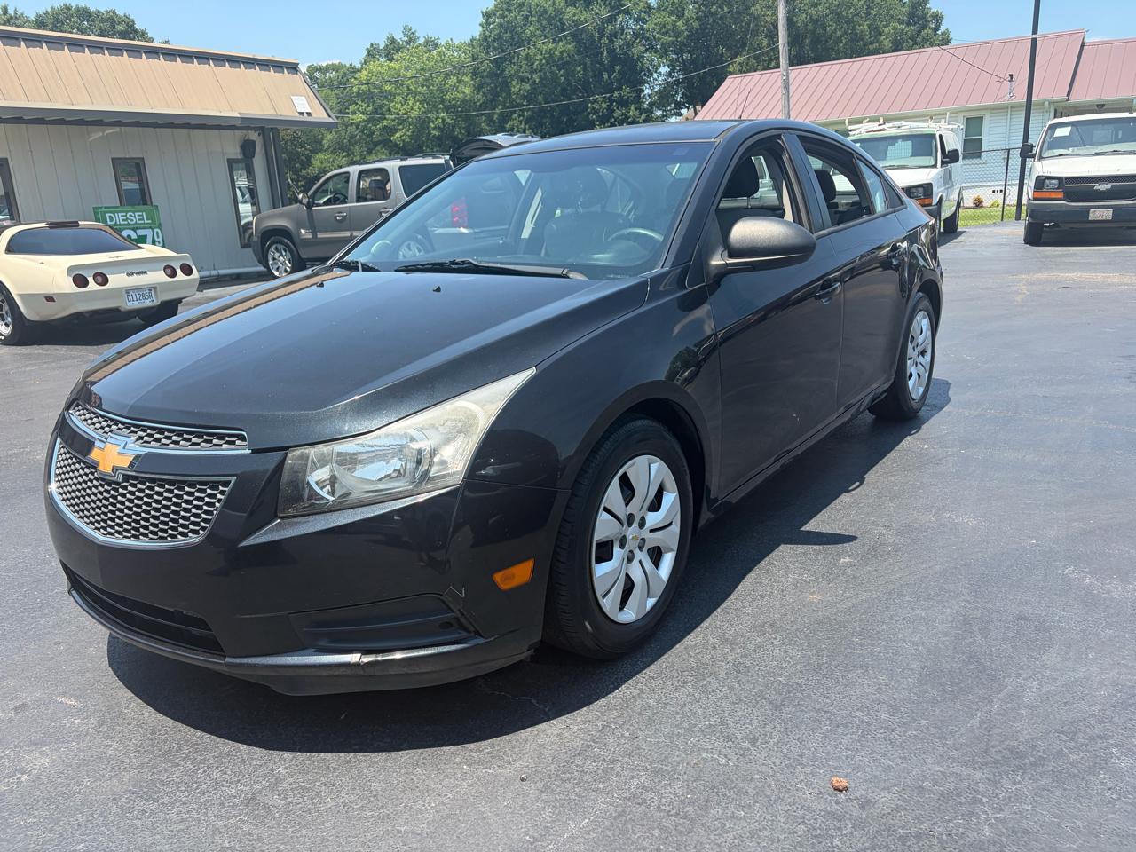 Chevrolet Cruze LS Auto 2013