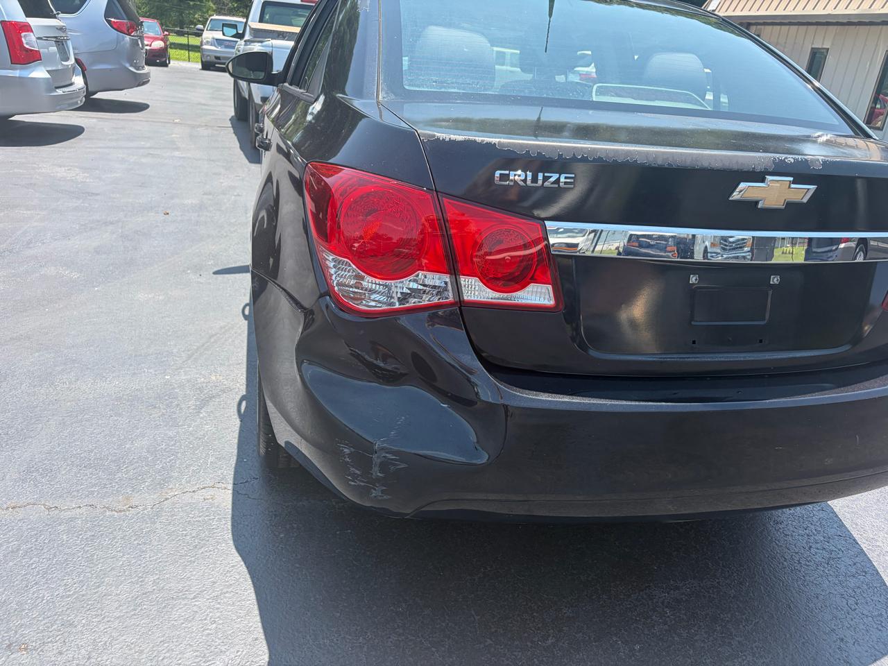 Chevrolet Cruze LS Auto 2013