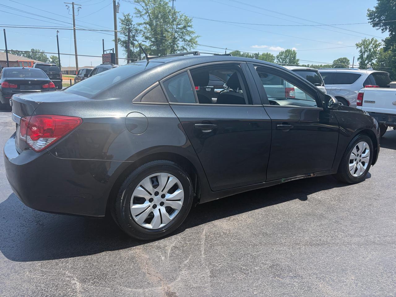 Chevrolet Cruze LS Auto 2013
