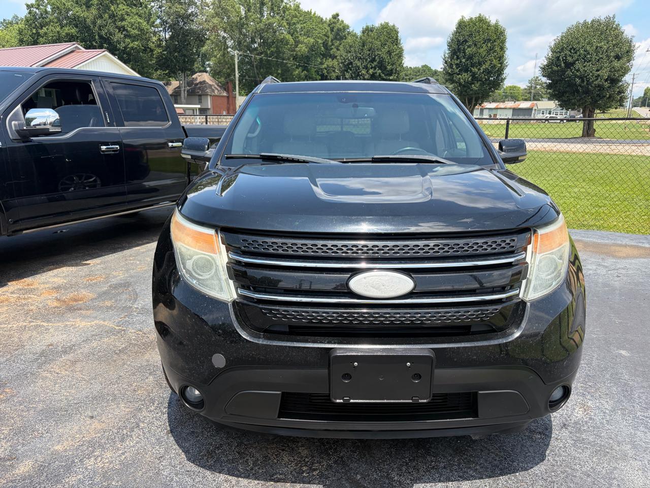 Ford Explorer Limited FWD 2012