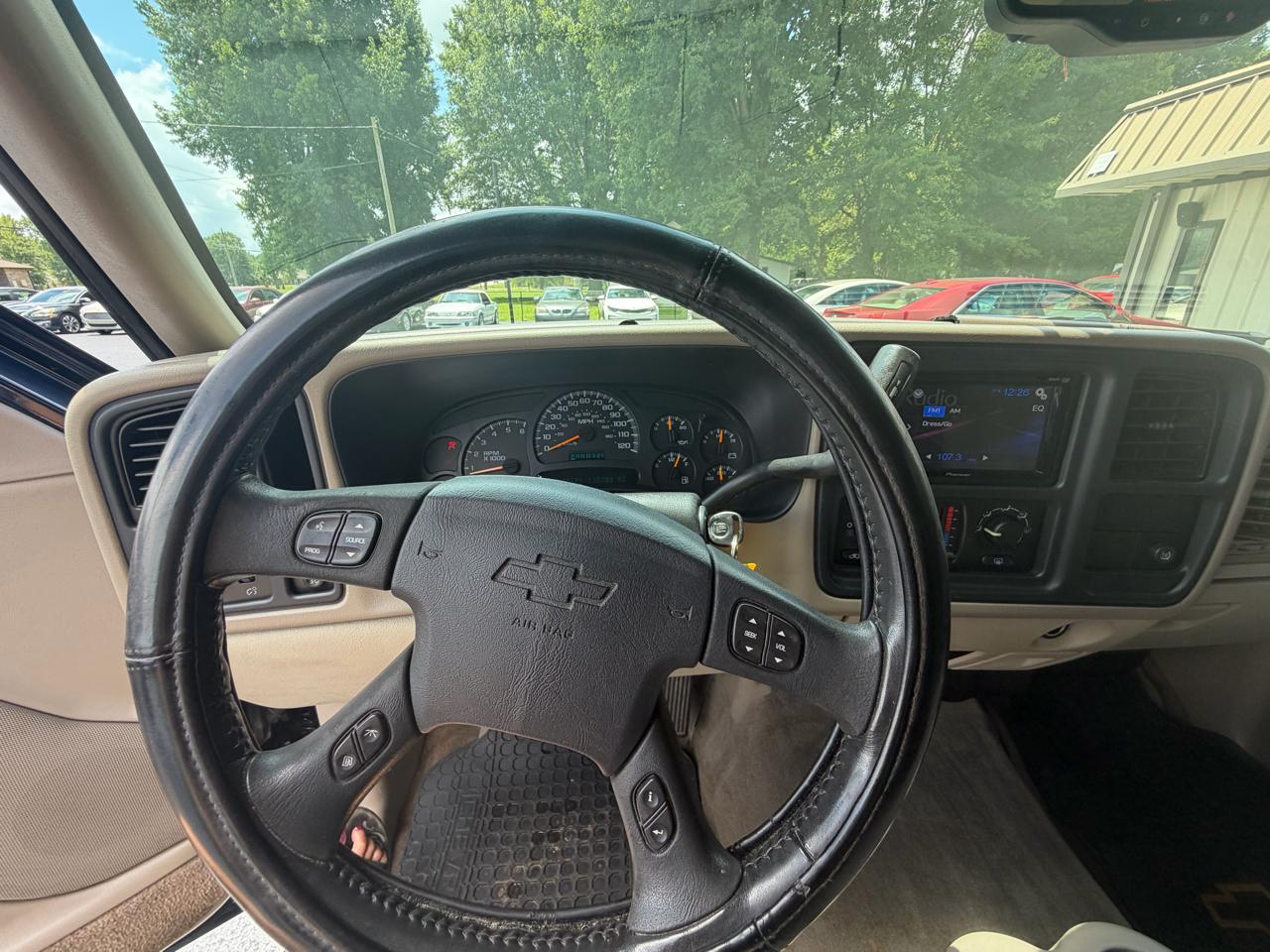 Chevrolet Avalanche 1500 2WD 2005