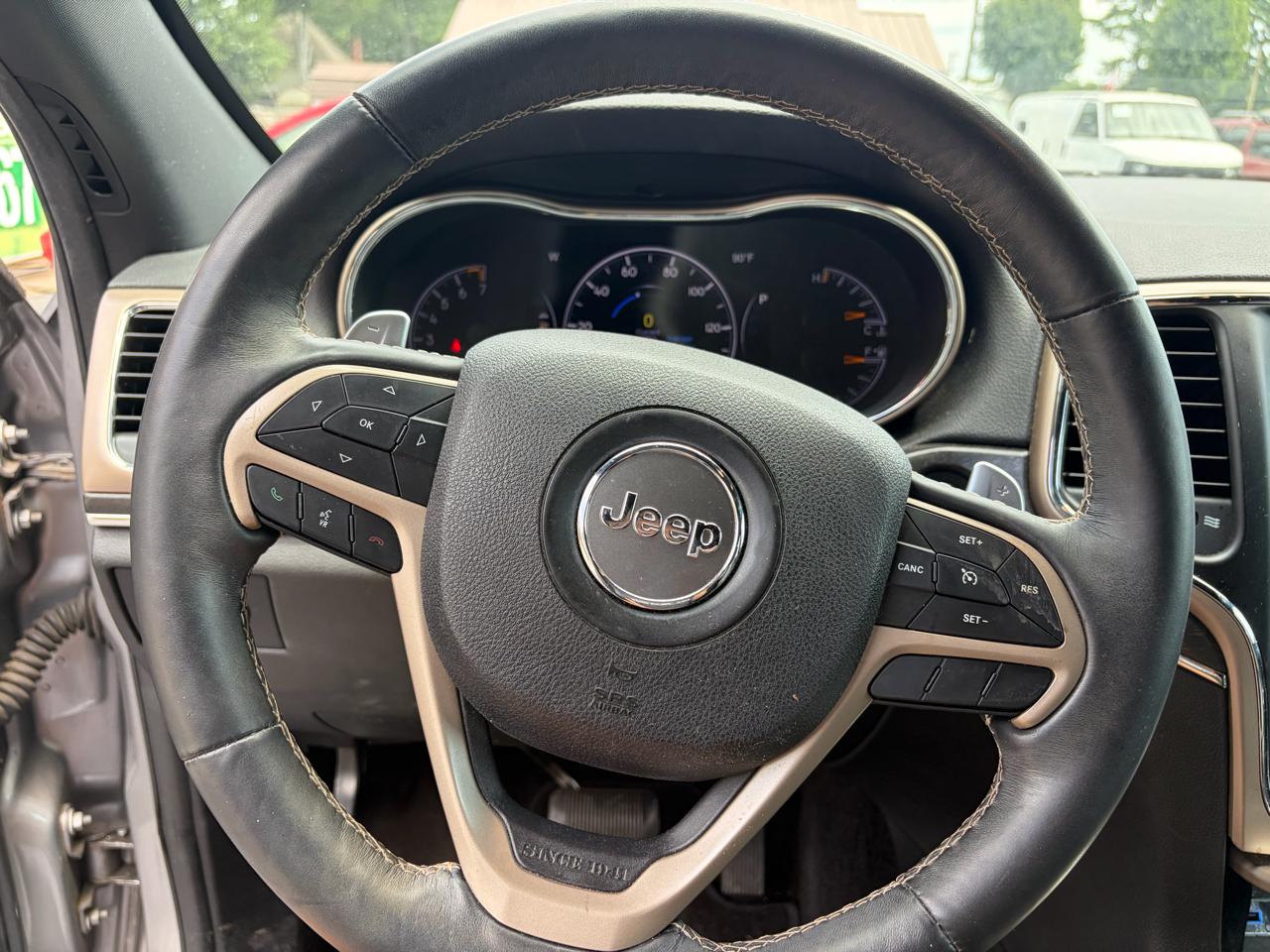 Jeep Grand Cherokee Limited 2WD 2017