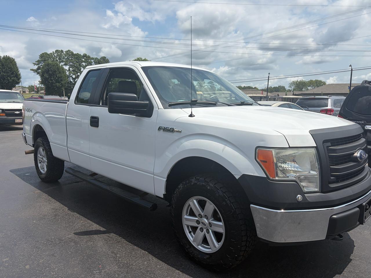 Ford F-150 XL 4WD 2014