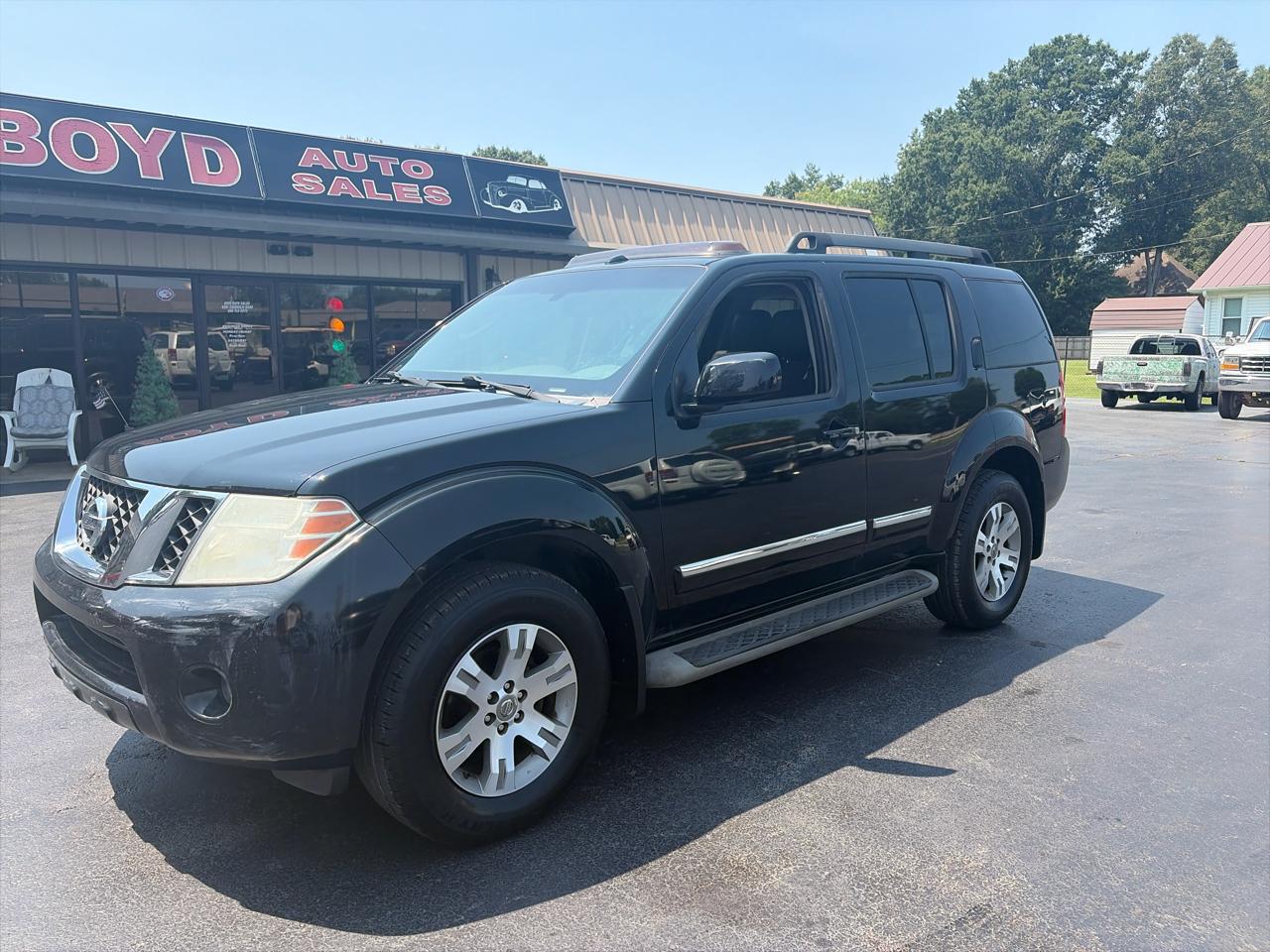 Nissan Pathfinder S 2012