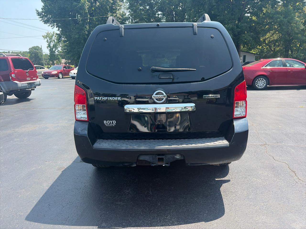 Nissan Pathfinder S 2012