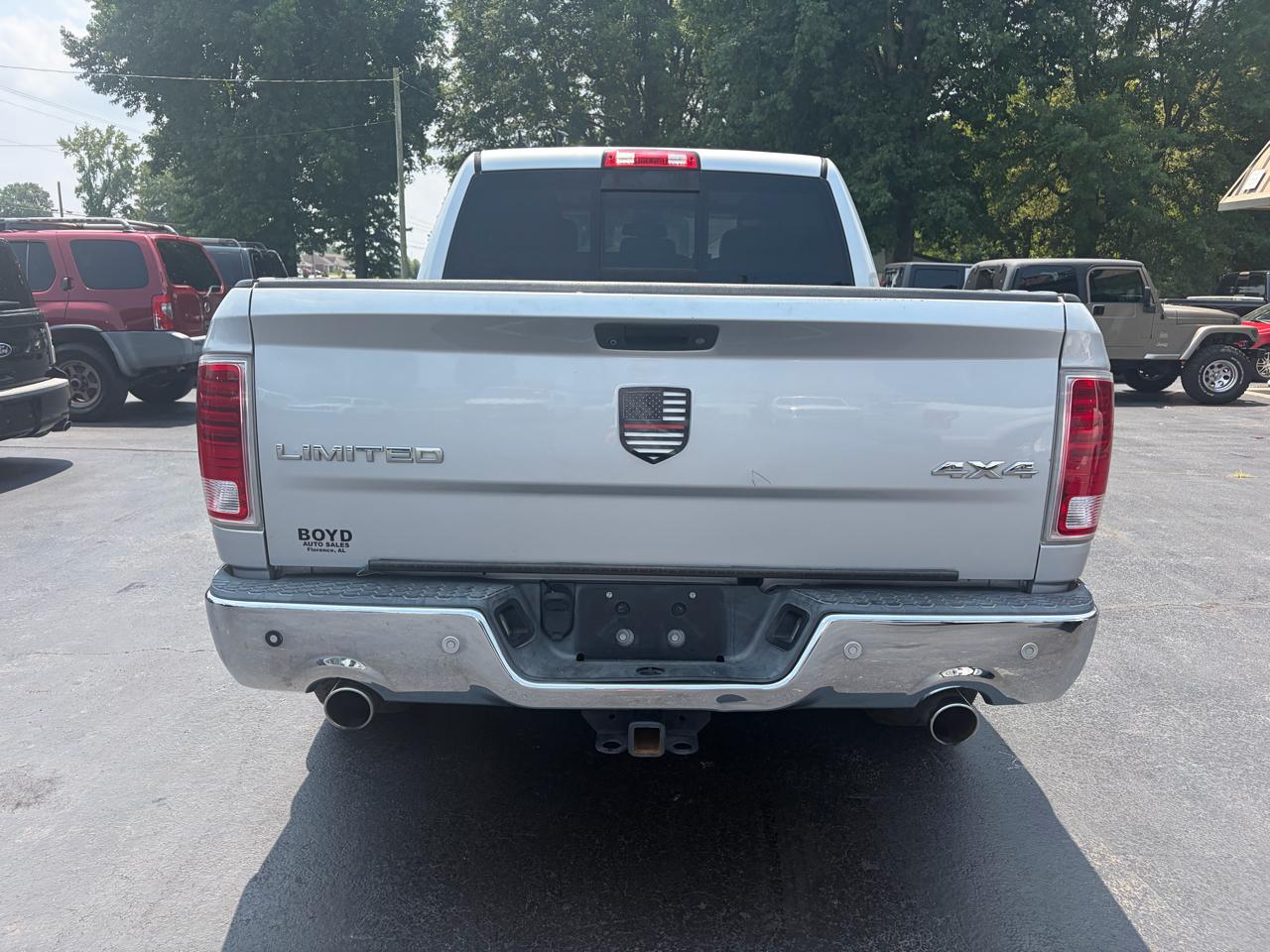 RAM 1500 Limited 4x4 Crew Cab 5'7" Box 2015
