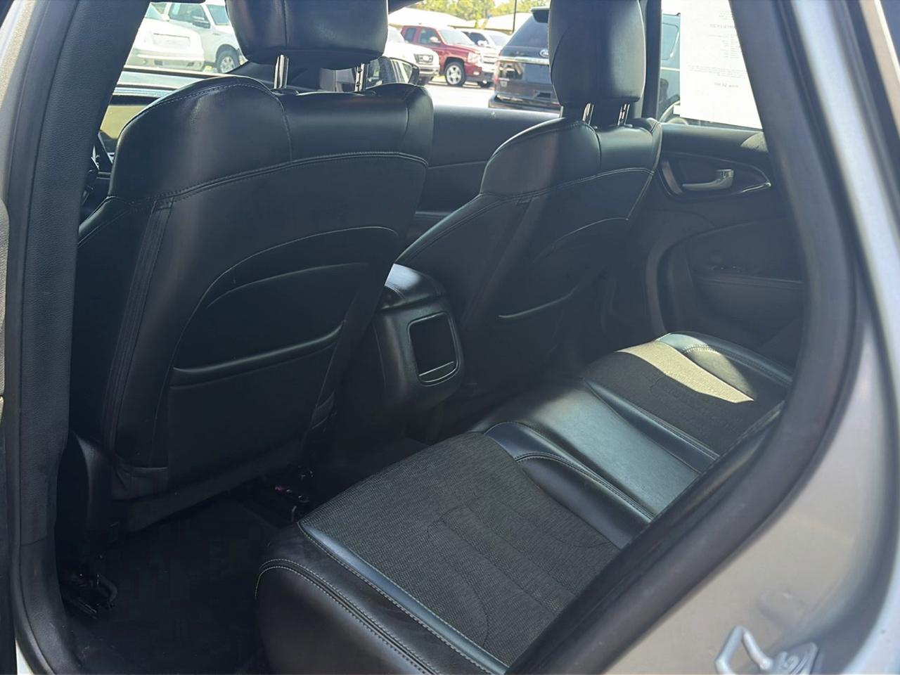 Chrysler 200 S 2016