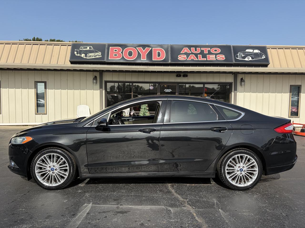 Ford Fusion SE 2014