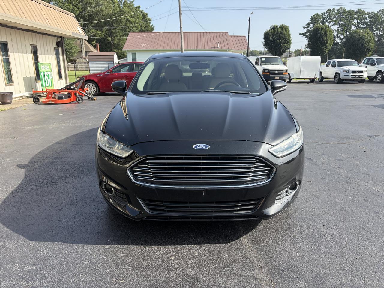 Ford Fusion SE 2014