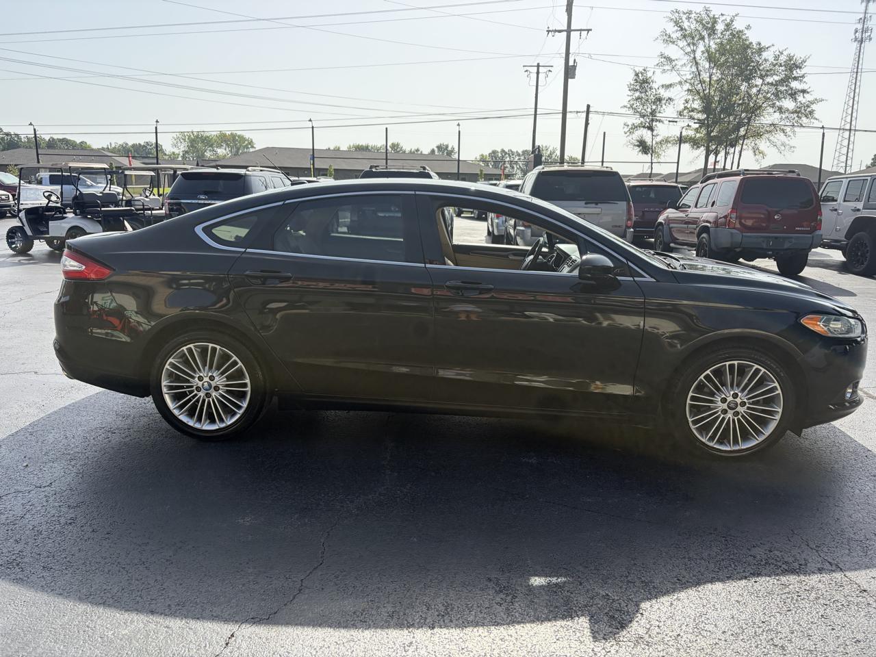 Ford Fusion SE 2014
