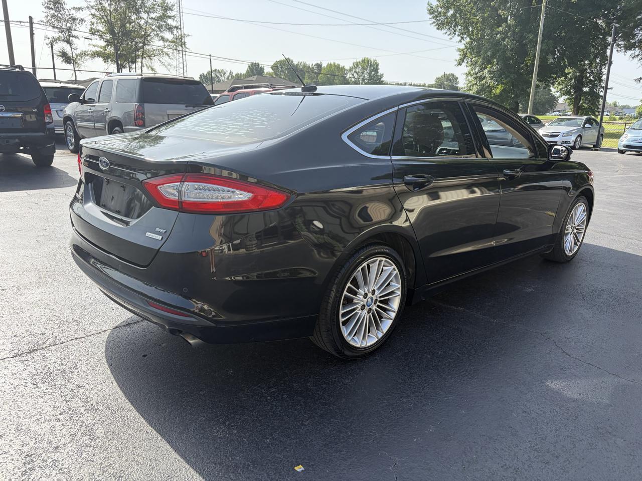 Ford Fusion SE 2014