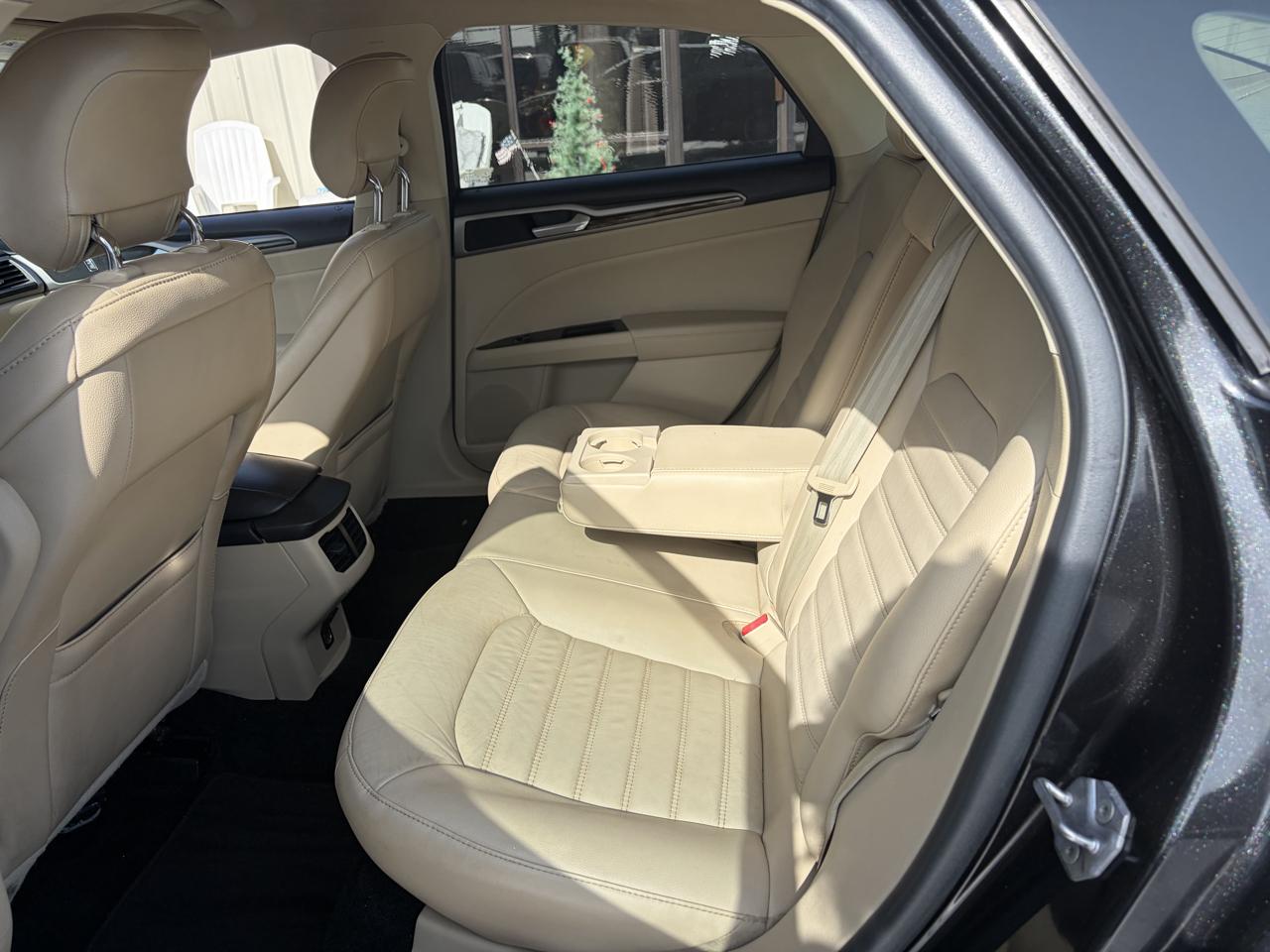 Ford Fusion SE 2014