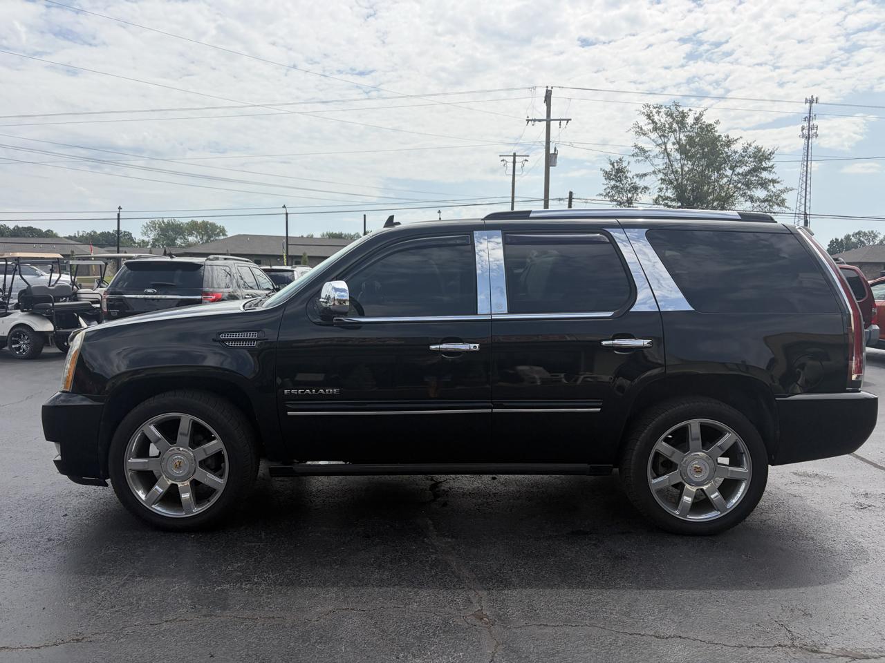 Cadillac Escalade 2WD Premium 2012