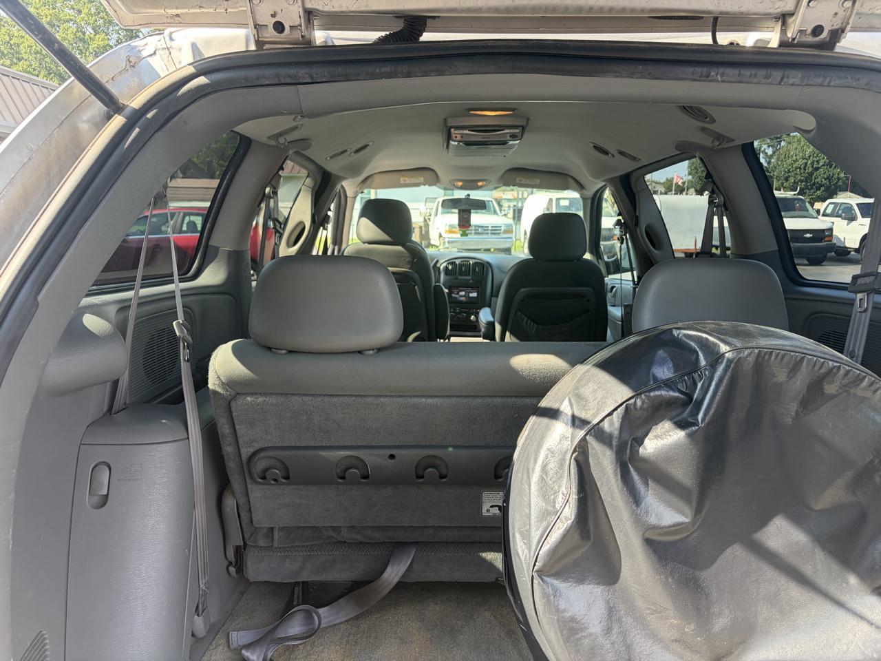 Dodge Grand Caravan SE 2005