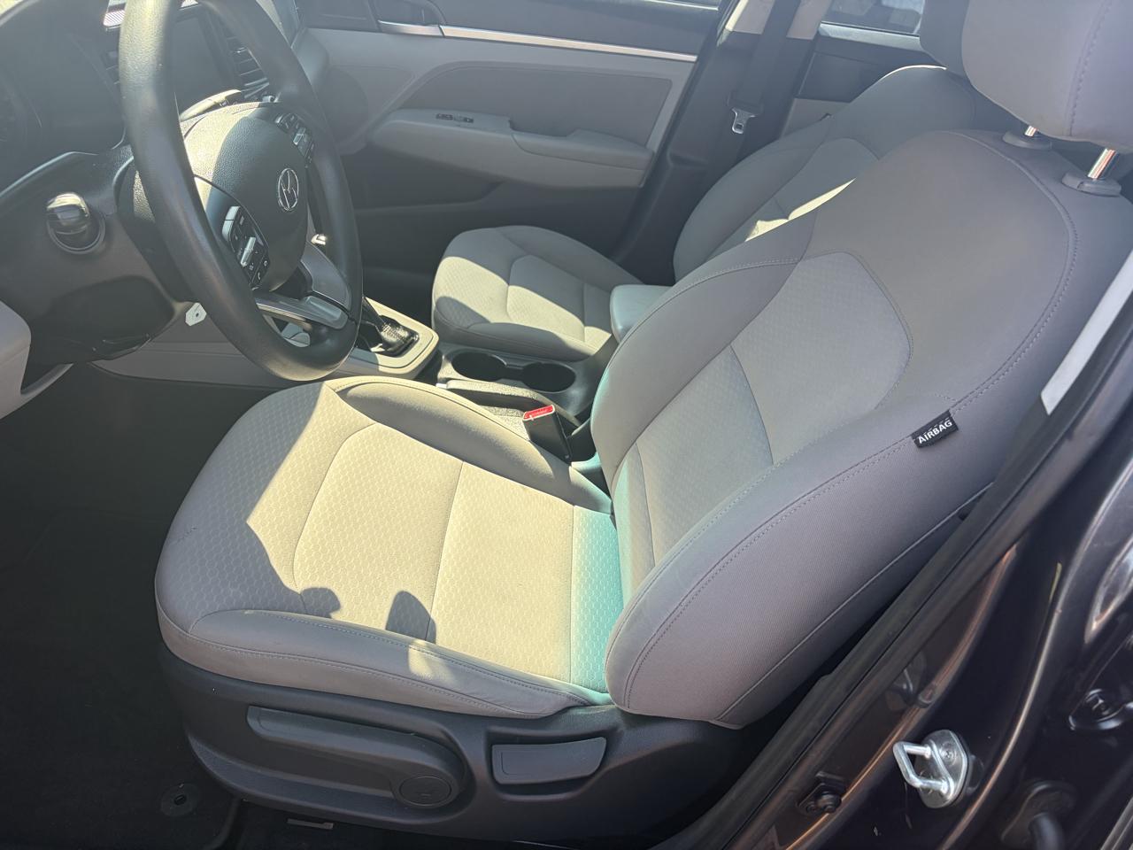 Hyundai Elantra Limited 2020