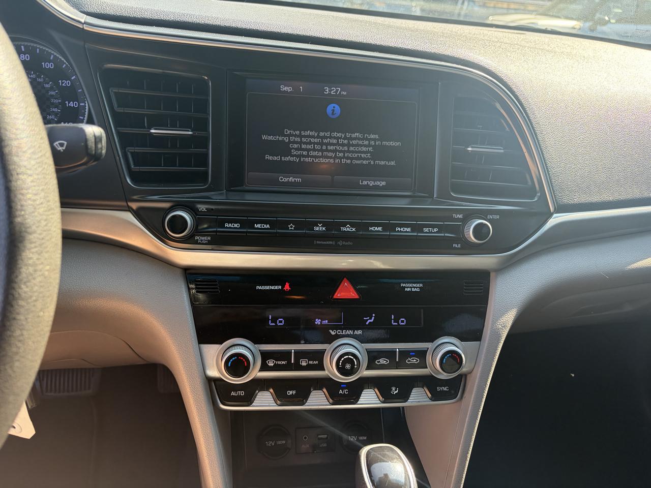 Hyundai Elantra Limited 2020