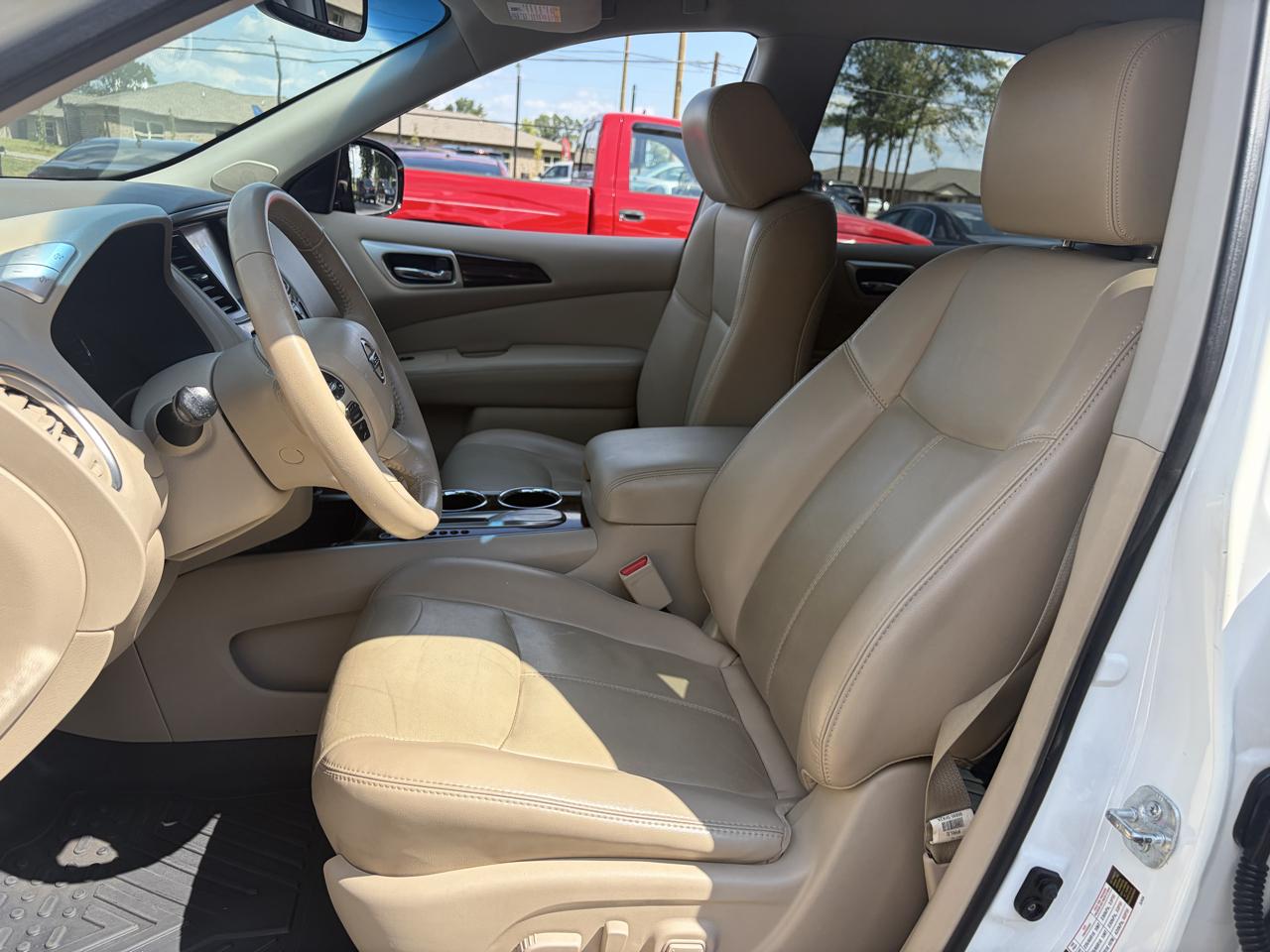 Nissan Pathfinder SL 2WD 2014