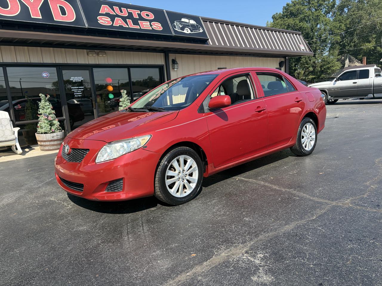 Toyota Corolla Base 5-Speed MT 2010