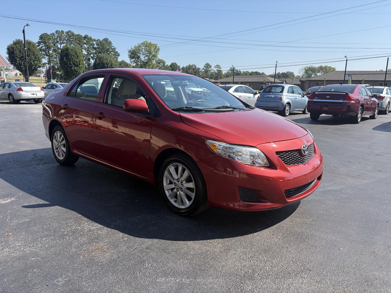 Toyota Corolla Base 5-Speed MT 2010
